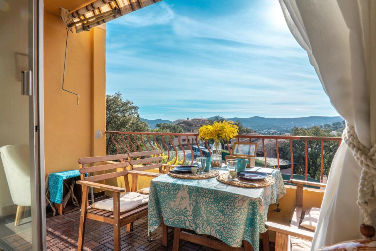 L'Odyssee Provencale, Un Duplex De Charme De 2 Chambres Au Pied Du Village Medieval De Bormes-Les-Mimosas, Offrant Des Prestations Haut De Gamme Et Une Superbe Vue Sur Le Massif Des Maures Zewnętrze zdjęcie