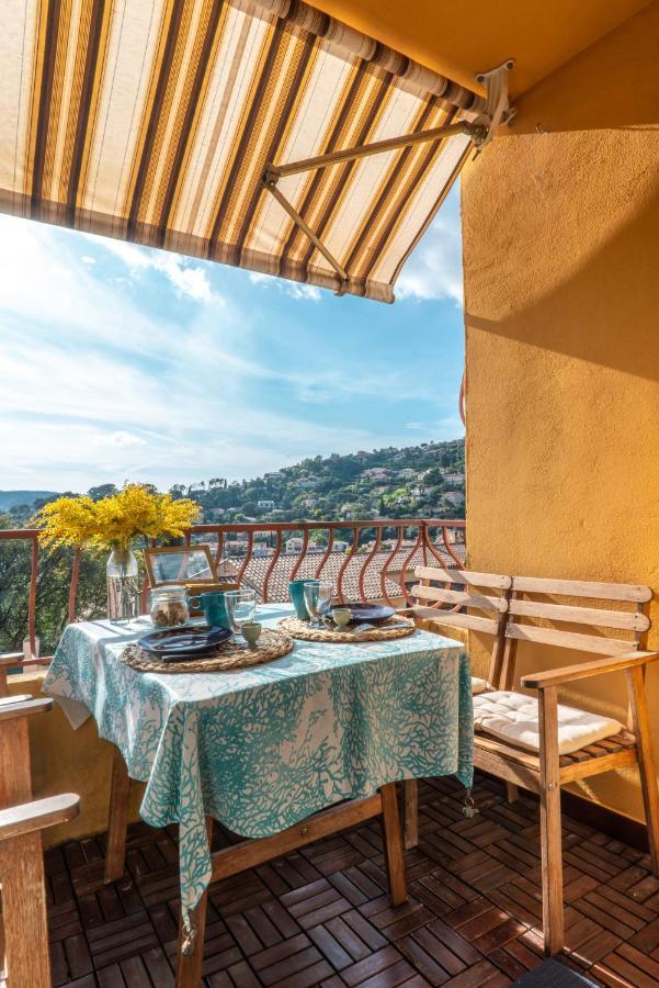 L'Odyssee Provencale, Un Duplex De Charme De 2 Chambres Au Pied Du Village Medieval De Bormes-Les-Mimosas, Offrant Des Prestations Haut De Gamme Et Une Superbe Vue Sur Le Massif Des Maures Zewnętrze zdjęcie